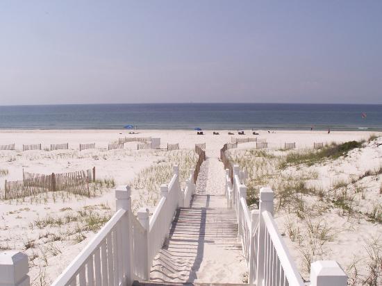 beach entrance.jpg